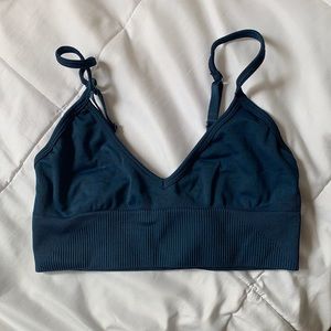 Lululemon bra